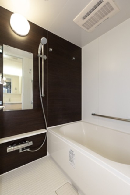 ※写真は同タイプ住戸です。(風呂)