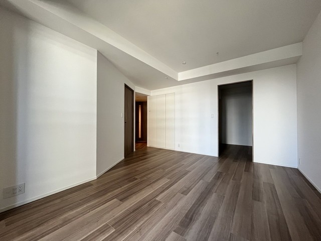 ※写真は同タイプ住戸です。(居間)