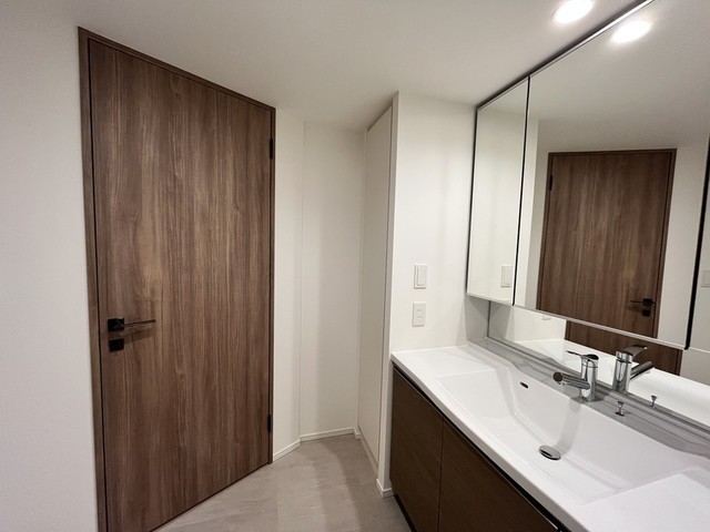 ※写真は同タイプ住戸です。(内装)