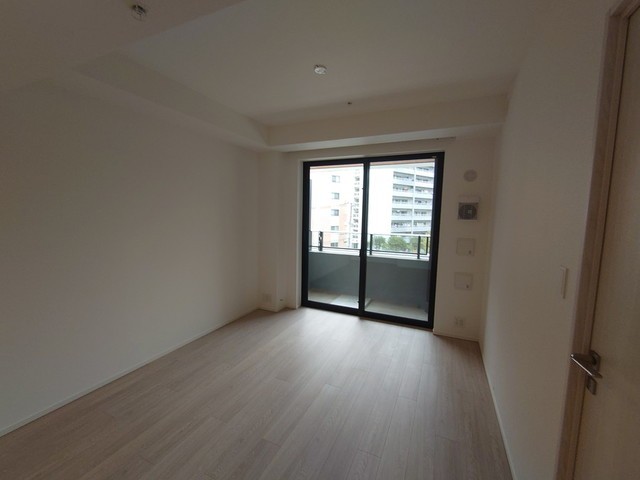 ※写真は同タイプ住戸です。(居間)