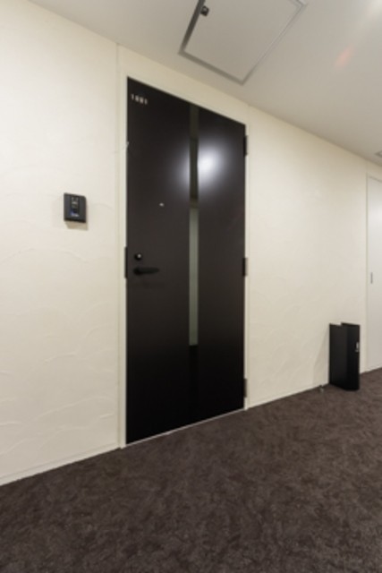 ※写真は同タイプ住戸です。(玄関)