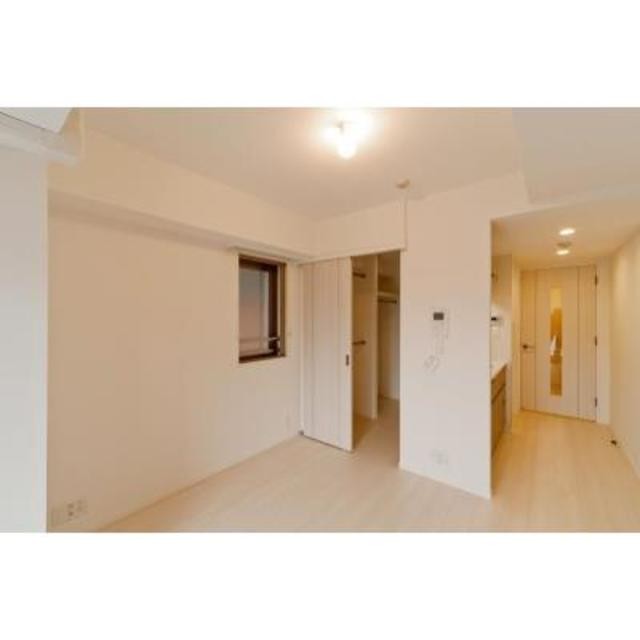 ※写真は同タイプ住戸です。(居間)