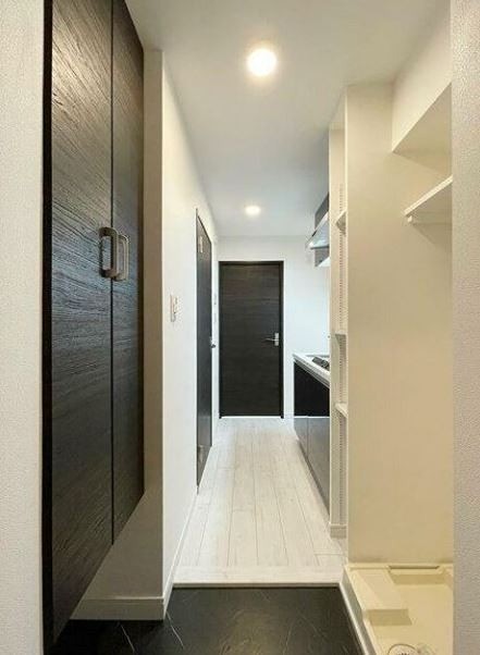 ※同仕様写真(玄関)