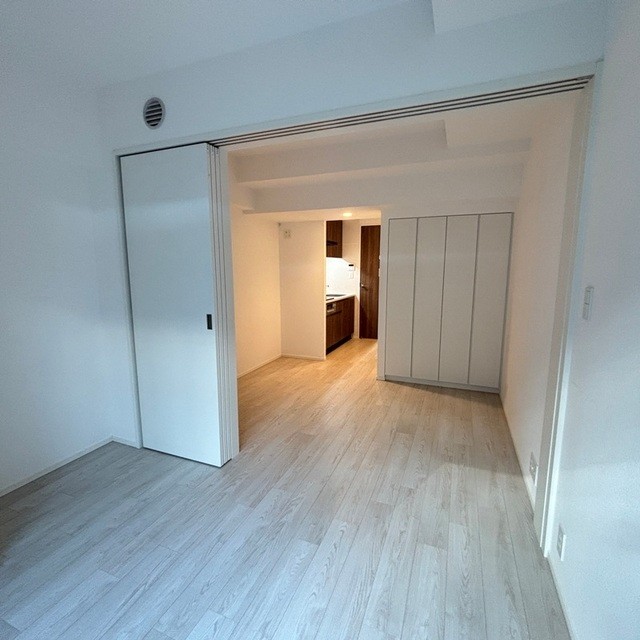 ※写真は同タイプ住戸です。(居間)