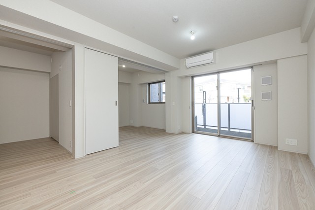 ※写真は同タイプ住戸です。(居間)