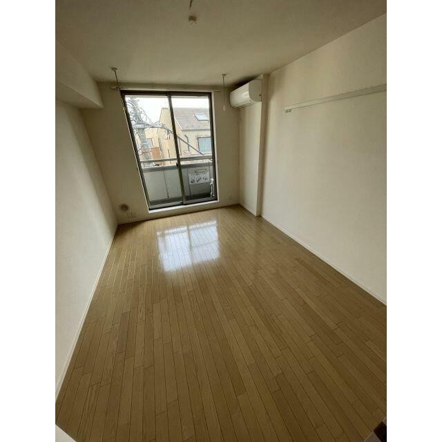 洋室7．2帖(居間)