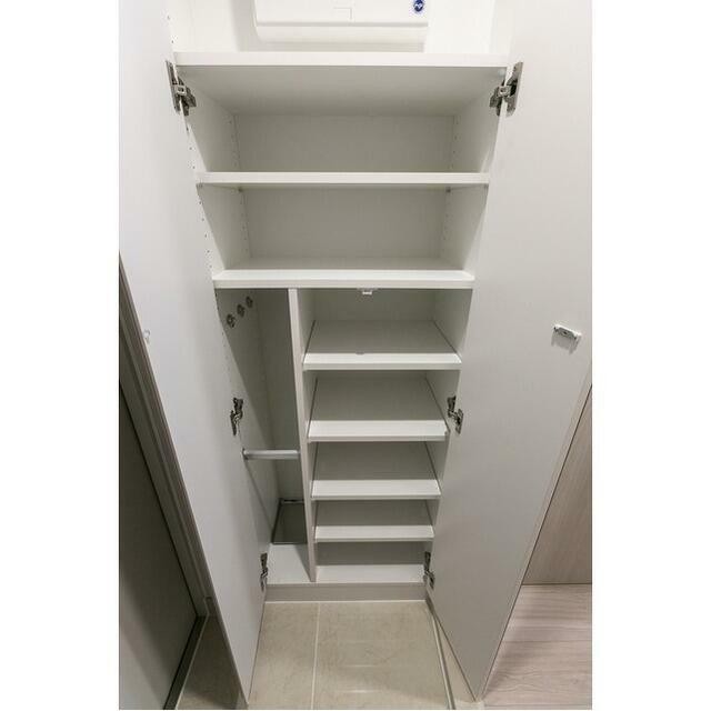 シューズボックス