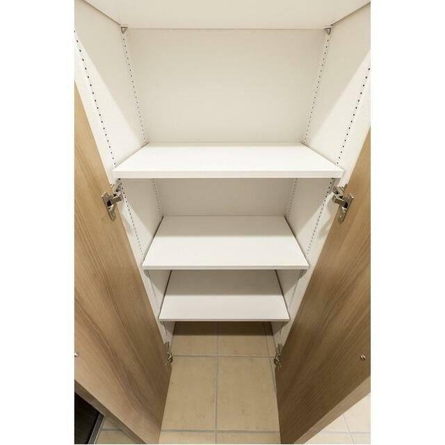 シューズボックス