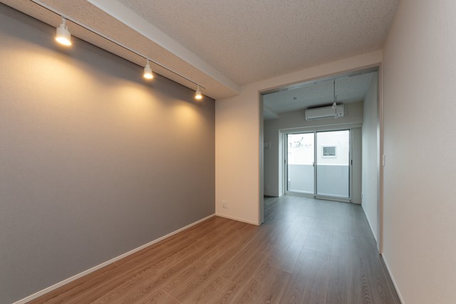 ※写真は同タイプ住戸です。(居間)