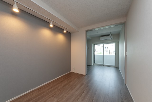 ※写真は同タイプ住戸です。(居間)