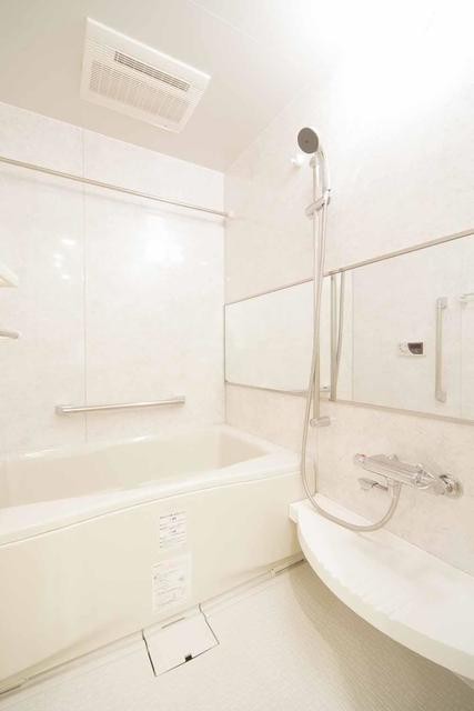 ※写真は同タイプ住戸です。(風呂)