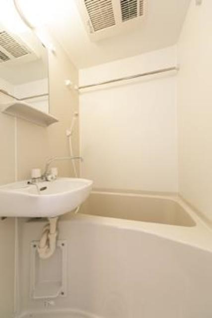 ※写真は同タイプ住戸です。(風呂)