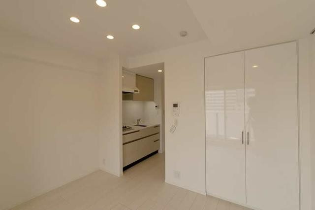 ※写真は同タイプ住戸です。(居間)