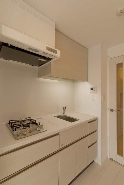 ※写真は同タイプ住戸です。(キッチン)