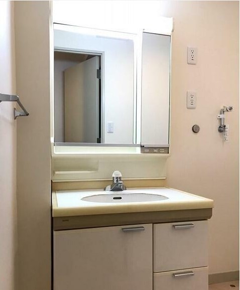 ※同仕様写真含む(内装)