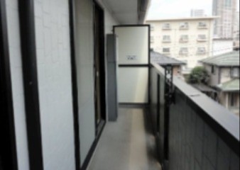 同仕様写真を含む