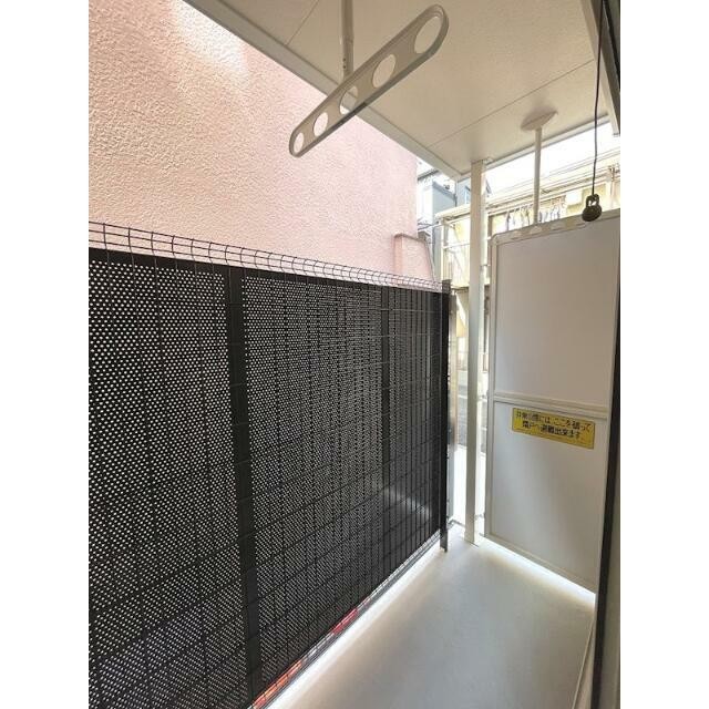 1階はテラス！※写真は101号室。