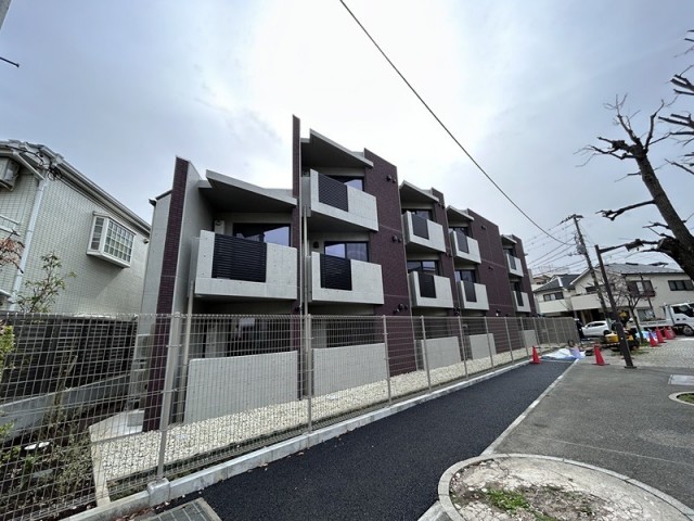 世田谷区世田谷3丁目 【賃貸居住】マンション