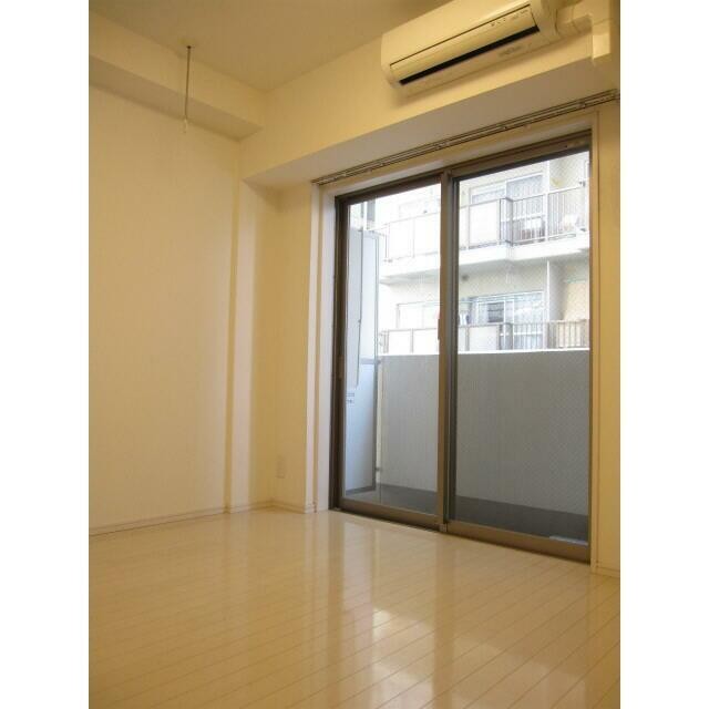 ※掲載写真別号室タイプ(居間)