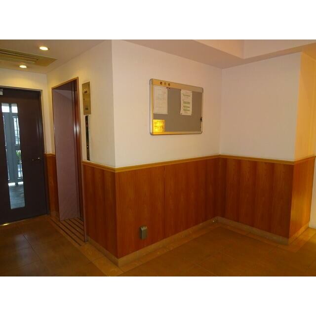 エレベーターホール：2015/10撮影