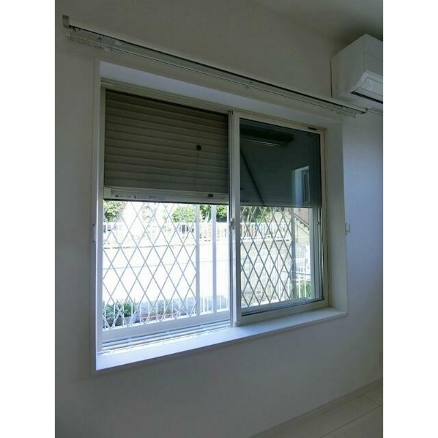 安心の防犯シャッター付き！