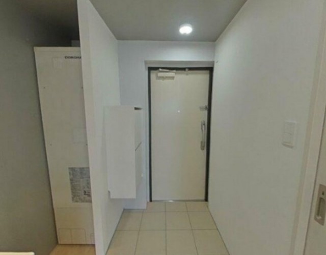 ※同仕様写真含む(玄関)