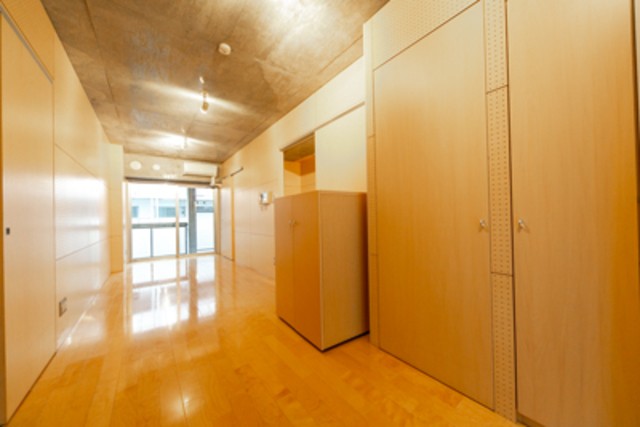 ※写真は同タイプ住戸です。(居間)