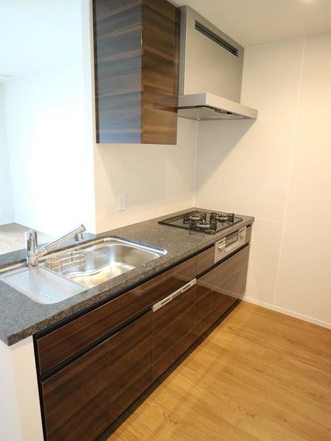 ※写真は同タイプ住戸です。(キッチン)