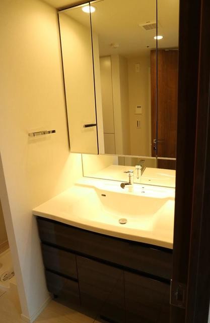 ※写真は同タイプ住戸です。(内装)