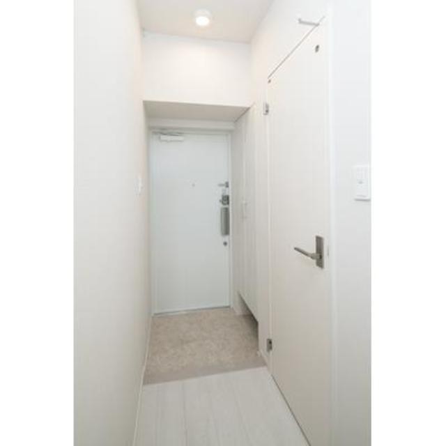 ※写真は同タイプ住戸です。(玄関)