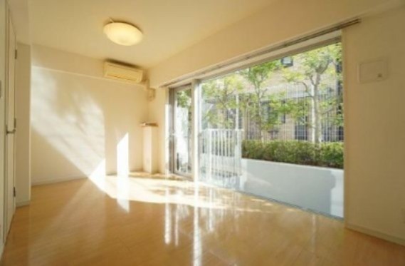 ※同仕様写真含む(居間)