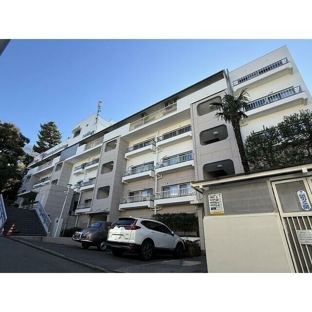 世田谷区瀬田1丁目 【賃貸居住】マンション