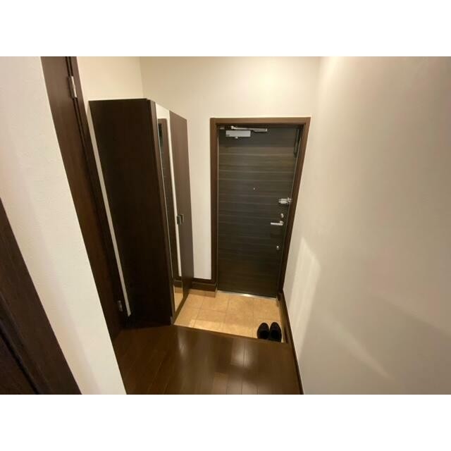 (玄関)