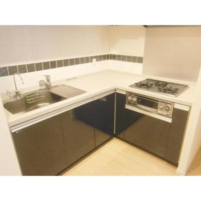 ※写真は同タイプ住戸です。(キッチン)