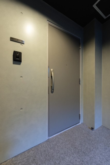 ※写真は同タイプ住戸です。(玄関)