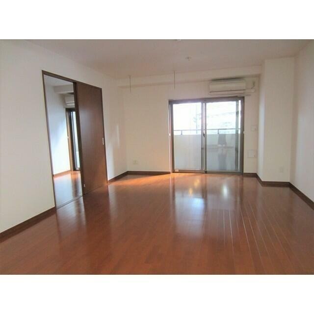 ※同仕様写真(居間)