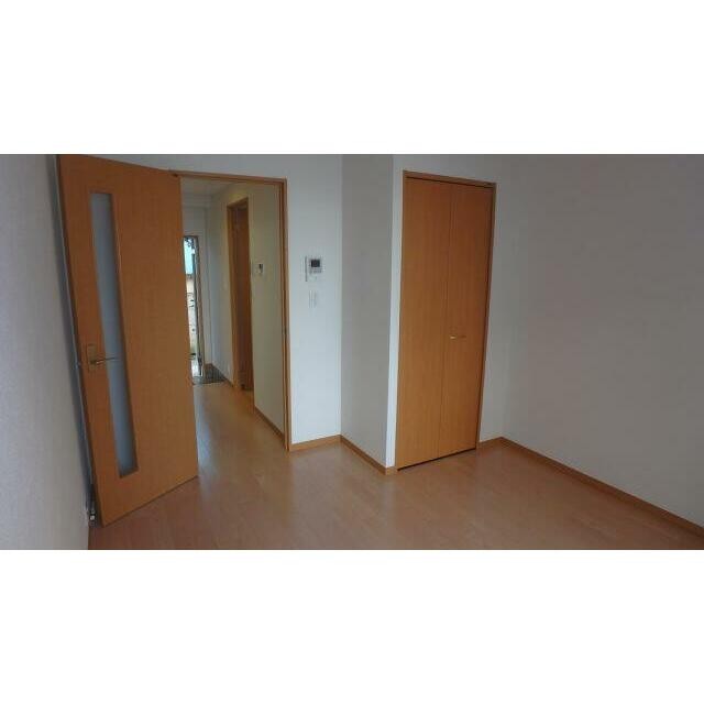 洋室6．3帖(居間)