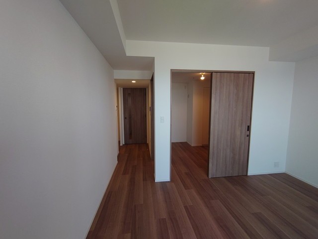 ※写真は同タイプ住戸です。(居間)