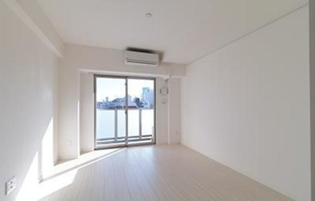 ※写真は同タイプ住戸です。(居間)