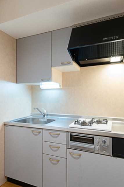※写真は同タイプ住戸です。(キッチン)