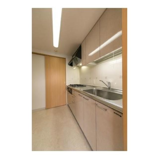 ※写真は同タイプ住戸です。(キッチン)