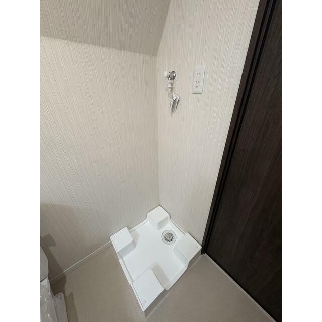 新品室内洗濯機置き場