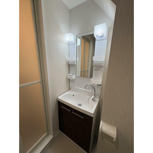 新品独立洗面台(内装)