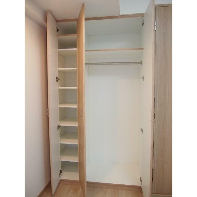 クローゼット(内装)