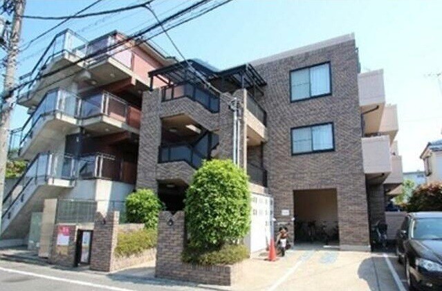 世田谷区弦巻5丁目 【賃貸居住】マンション