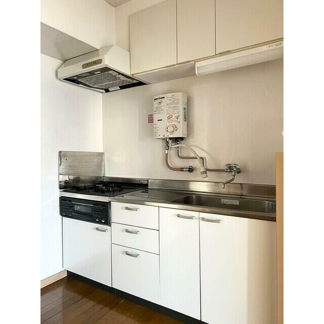 3口グリル付きガスキッチン(キッチン)