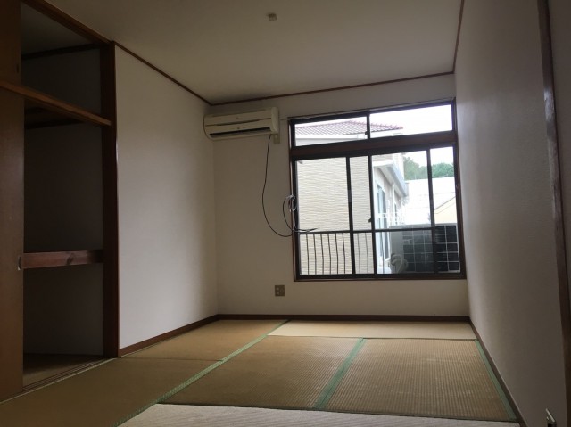 (居間)