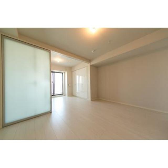 ※写真は同タイプ住戸です。(居間)