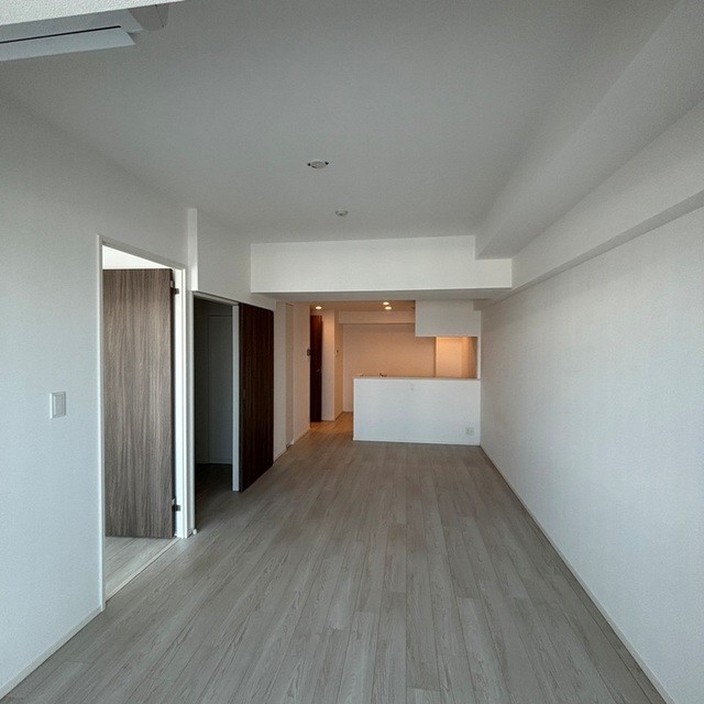 ※写真は同タイプ住戸です。(居間)