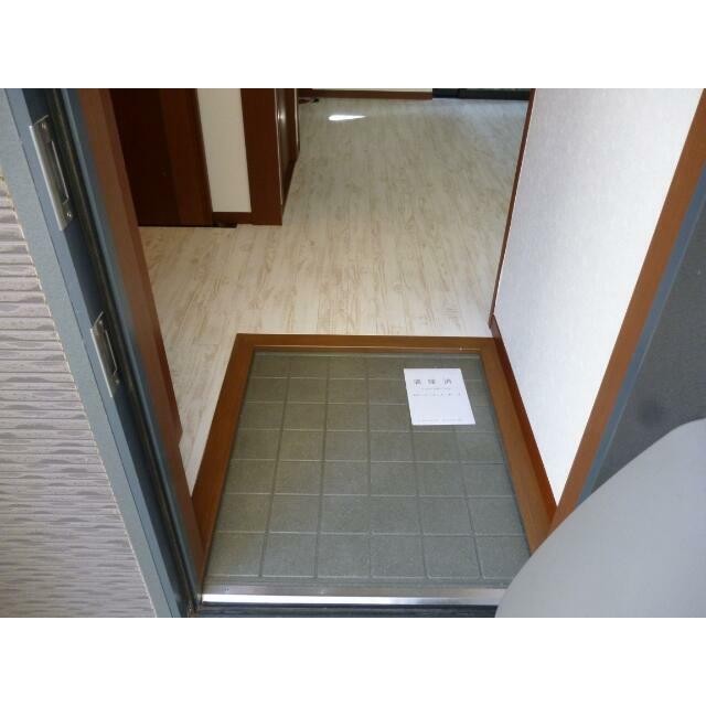 (玄関)
